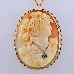 Large Vintage 14k Solid Yellow Gold Carved Shell Cameo With Diamond, Brooch/Pendant, Victorian, Gift For Her, Wedding