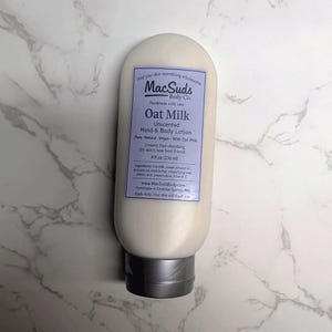 Duftfreie Hafermilch Hand und Körperlotion | Sanfte nicht parfümierte Feuchtigkeitscreme für empfindliche Haut | Handgefertigte Hautpflege