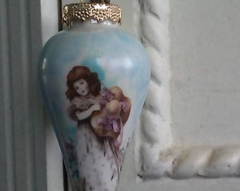 Ornament Porcelain, Girl with hat in blue