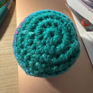 Von Hand gehäkelter hacky Sackball Bild 18