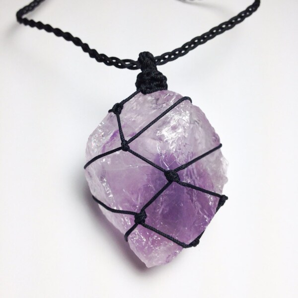 Rough Amethyst Necklace, Raw Amethyst Macrame Necklace, Crown Third Eye Chakra Necklace, Amethyst Stone Crystal Healing, Purple Stone