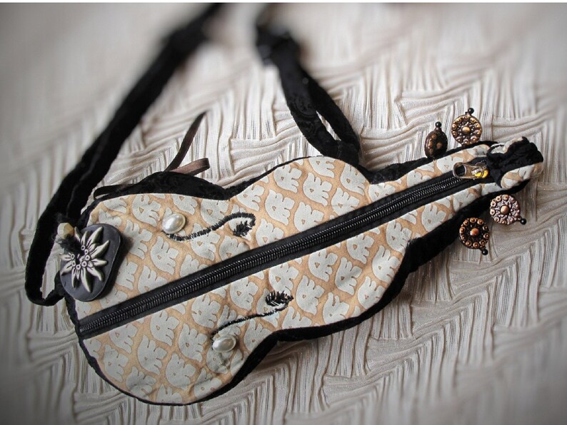 Amati Violin Purse, Handmade Gift for Violin Player or Teacher, Unique