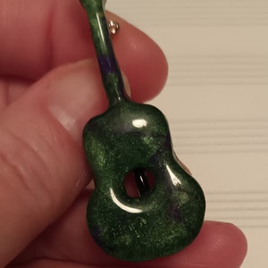 UKULELE Uke BROOCH Badge Pin forest green with subtle purple marble shimmer Handmade in UK Resin Gift for Musicians Guitar Violin Orchestra