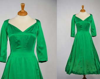 1950s SUZY PERETTE Green Satin drop waist dress / 29" Waist