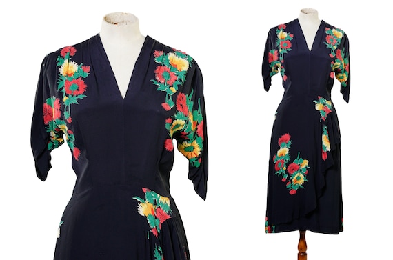1940s Navy Dress with Floral Print / 40s Rayon Dr… - image 1
