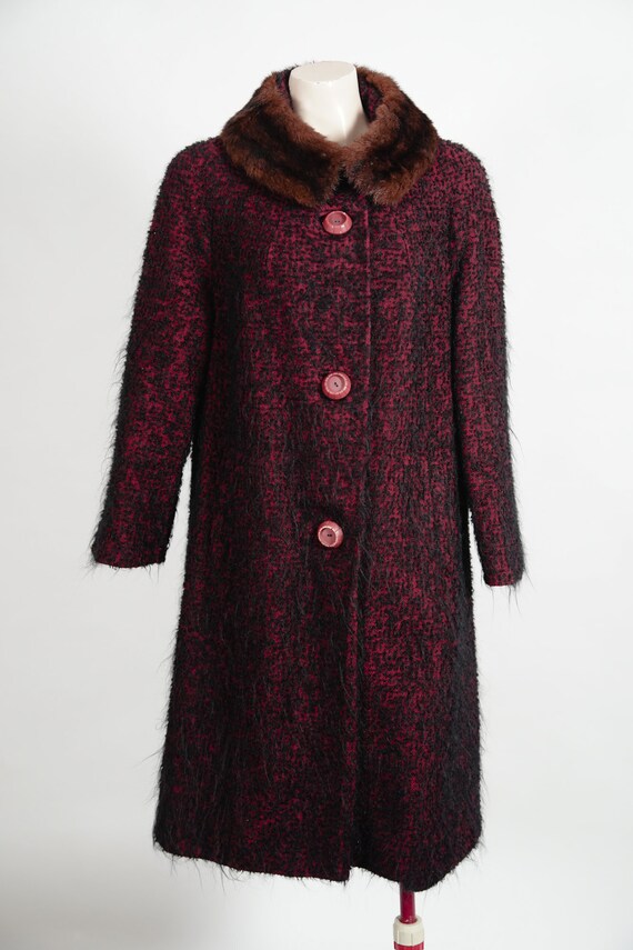 1960s Fuchsia and Black Mohair Swing Coat / Up to… - image 2