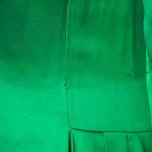 1950s SUZY PERETTE Green Satin drop waist dress / 29 Waist image 8