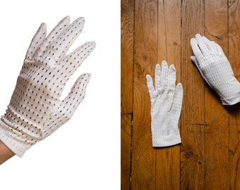 1960s White Gloves with Decorative Cutouts