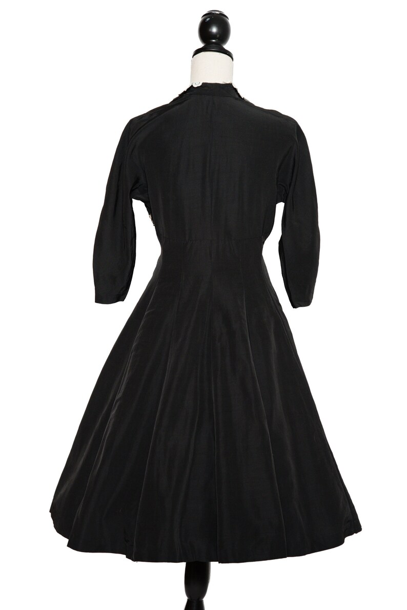 1950s Black Dress with White Lace Collar / 50s Fit and Flare Dress / 30 Waist image 8