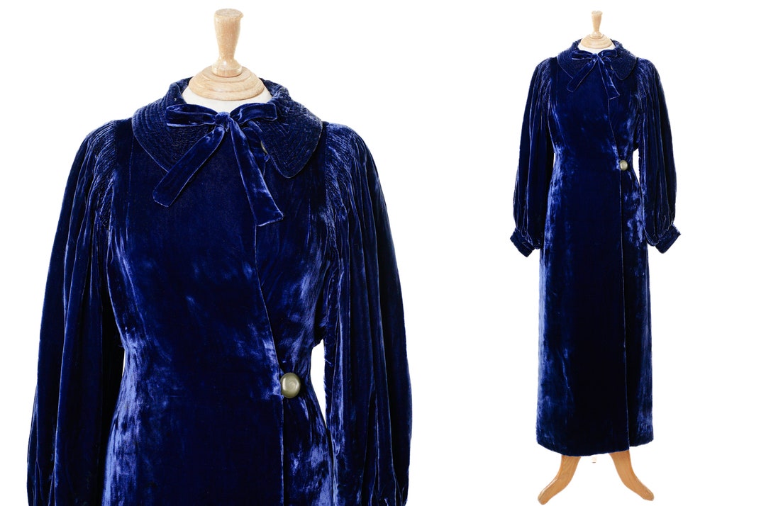 1930s Silk Velvet Full Length Robe / 30s Dark Blue / Navy Opera Coat