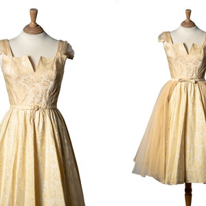 1950s Cream Brocade 3 piece Dress Set / 50s Fit and flare dress with detachable Tulle Skirt / Bow