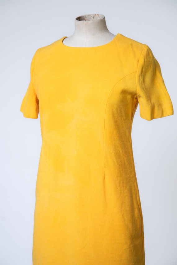 1960s Golden Mustard Yellow mod wiggle dress Gem