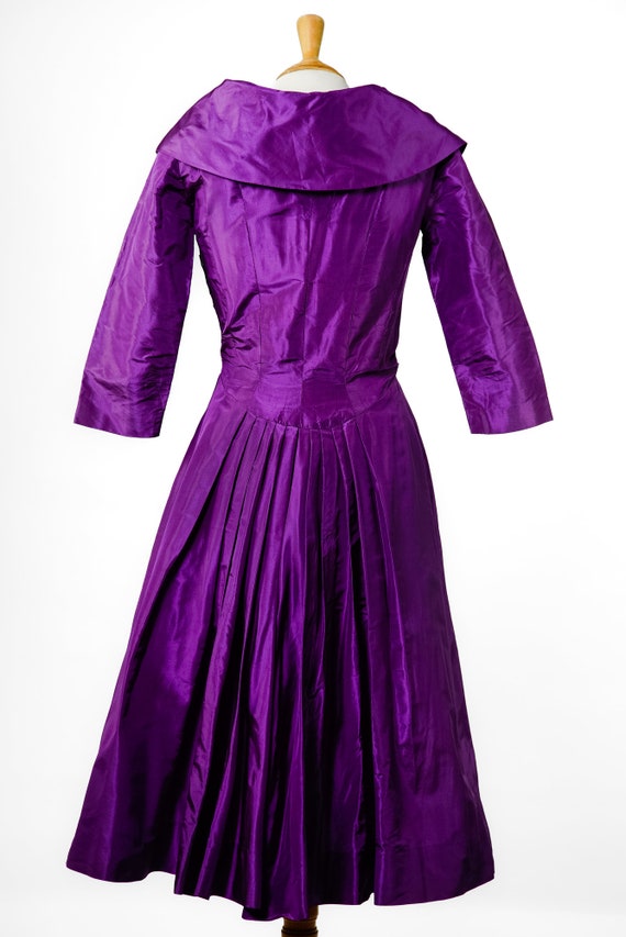 1950s REMBRANDT Royal Purple Silk Dress with Dram… - image 7