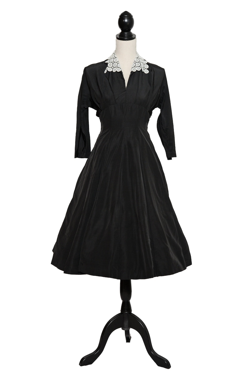 1950s Black Dress with White Lace Collar / 50s Fit and Flare Dress / 30 Waist image 2