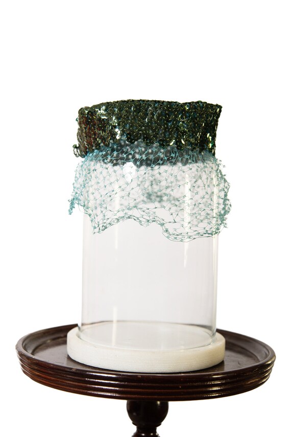 1950s / 1960s Green Sequin Pillbox Mini Hat with … - image 4