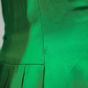 1950s SUZY PERETTE Green Satin drop waist dress / 29 Waist image 7