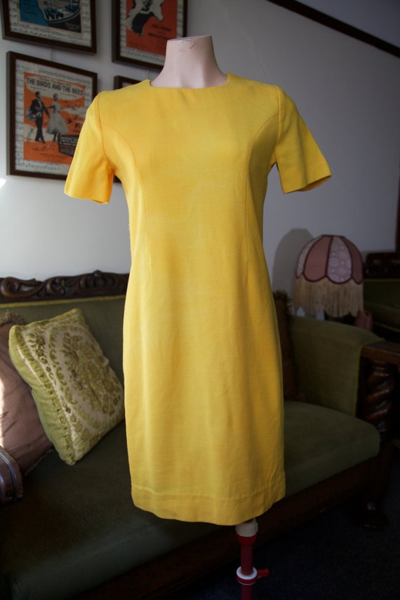 1960s Golden Mustard Yellow mod wiggle dress Gem