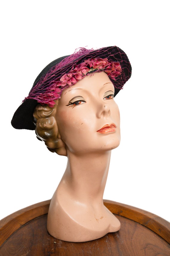 1930s / 1940s Navy Straw Hat with Fuchsia Pink Fl… - image 9