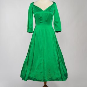 1950s SUZY PERETTE Green Satin drop waist dress / 29 Waist image 2