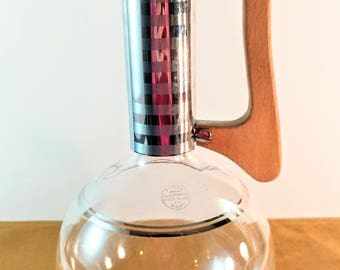 Vintage Pyrex/Weico Glass Carafe with Wood Handle & Cork Top. Mid Century Modern Coffee Decanter. Retro Kitchen. Minimalist Decor.