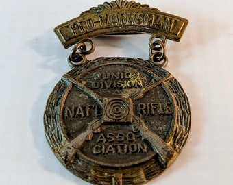 2 piece medals unmarked Vintage 1940/'s National Rifle Association Pro-Marksman Junior Division citations
