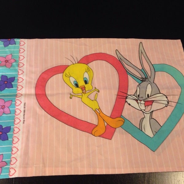 Vintage Looney Tunes Pillowcase - Bugs Bunny Tweety Bird Slyvester