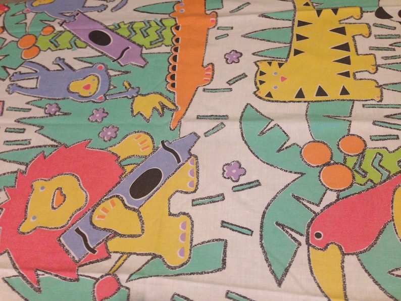 Animals Crayon Fabric Vintage Crayola Kids Favorite Colors Twin Flat Sheet