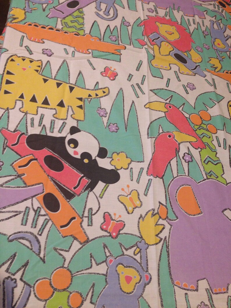 Animals Crayon Fabric Vintage Crayola Kids Favorite Colors Twin Flat Sheet