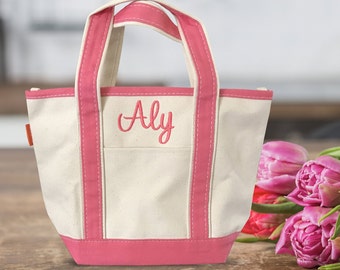Flower Girl Tote Bag, Monogram Tote Bag  Dance Recital Gifts,  Kids Beach Bag,  Baby Shower Gift from Aunt,  Custom Boat Tote for Baby