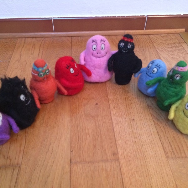 La famille Barbapapà / style Waldorf / en laine cardée. Barbabebe, poupées, marionnettes, arc-en-ciel.