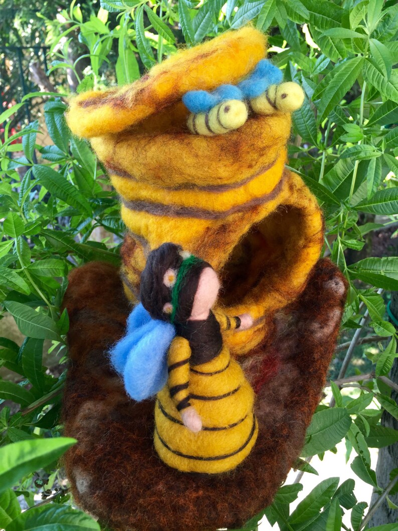hause of beens honeycomb for bees in carded felted wool waldorf.