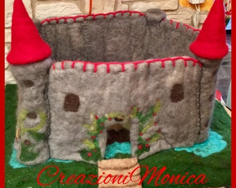 Fairy tale castle in carded wool, play mat for children in style Waldorf.
