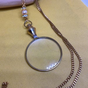 Gold tone Magnifying Glass, magnifier necklace, gift for her, birthday present, gift for wife or mom