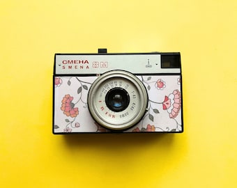 SMENA 8M vintage 35 mm film camera manufactured by Lomo of St. Petersburg including original camera case