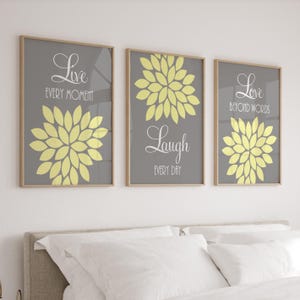 Arte de pared "Vive, ríe, ama", decoración de pared para dormitorio en amarillo y gris, impresiones o lienzo, decoración de pared para baño en amarillo y gris, decoración de pared con flores, juego de 3