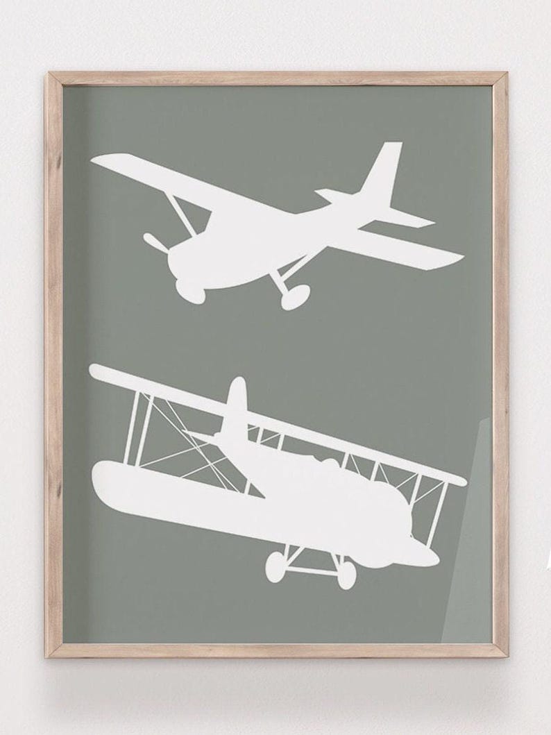Láminas de arte de avión neutrales para guardería, decoración de pared de avión para bebé niño, guardería de aviación, juego de 3 impresiones o lienzos de aviones para niño pequeño. imagen 5