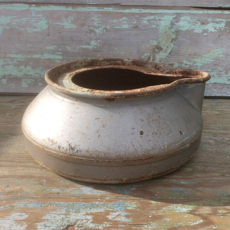 Antique Metal Hospital Bedpan Vintage Bathroom Laundry Room Etsy