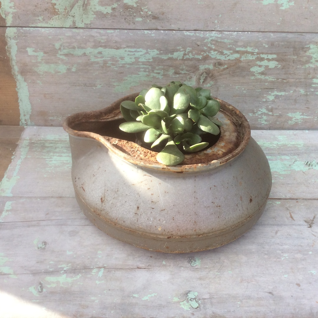 Antique Metal Hospital Bedpan Vintage Bathroom Laundry Room Etsy