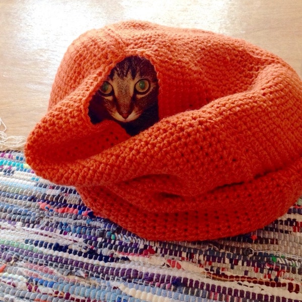 Cat Nest // Cat Bed