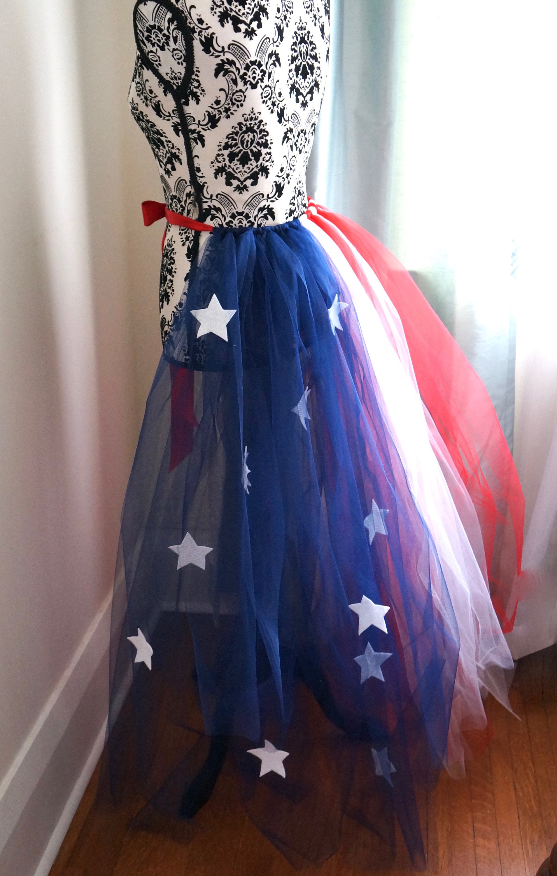 open lace back dress Marc Defang 5030 Size 12 Red White & Blue Girls Pageant Fun Fashion Cape Detachable
