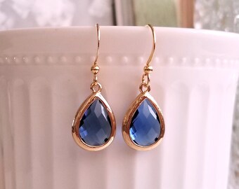 Blaue Kristall Teardrop Ohrringe, vergoldet, Brautjungfer Schmuck