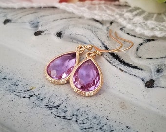 Lilac drop earrings, Lavender drop earrings, Purple crystal earrings, Teardrop earrings, Bridal earrings, Wedding earrings, Earrings gift