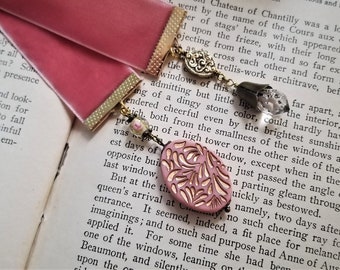 Crystal charm bookmark Pink velvet bookmark Velvet ribbon bookmark Vintage inspired bookmark Shabby chic bookmark Pink bookmark gift