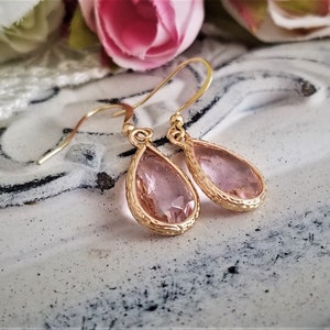 Pink drop earrings Pink crystal earrings Bridal earrings Crystals and gold earrings Wedding earrings Pink and gold earrings Gift for her zdjęcie 8