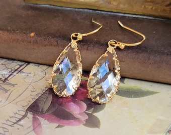 Teardrop crystal dangling earrings, Clear crystal earrings, Bridal earrings, Large crystal earrings, Gift earrings, Long teardrop earrings