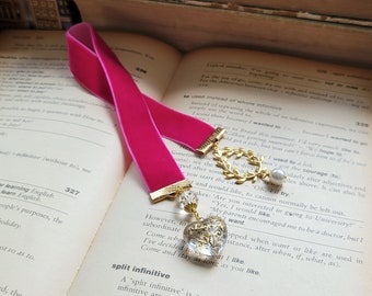 Laurel wreath bookmark, Gold heart and pearl bookmark, Fuchsia velvet ribbon bookmark, Pink lover's bookmark, Shabby chic jewel bookmark