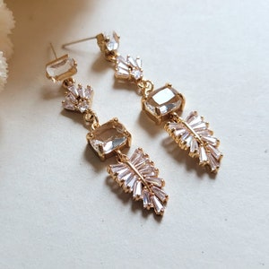 Cubic zirconia earrings, Long clear crystal dangle earrings, Art Deco crystal earrings, Bridal earrings, Gold and clear drop S925 post