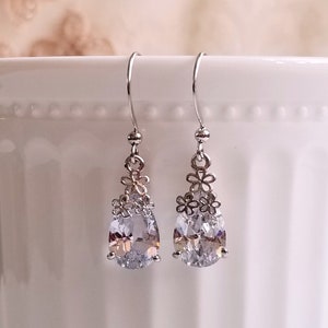 Clear crystal teardrop dangling earrings Silver crystal drop earrings Bridal earrings Simple clear drop earrings Bridesmaid's gift earrings image 1