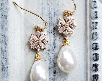 Pearl Chandelier Bridal Earring - Bridal Accessories - Laura Jayne Accessories