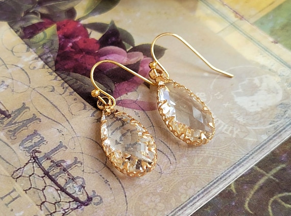 Teardrop outlet crystal earrings